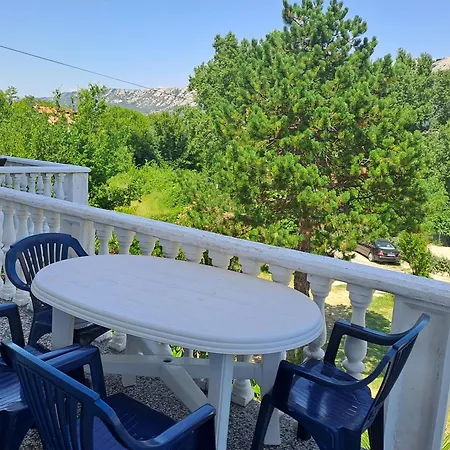 Apartment Put 2 *